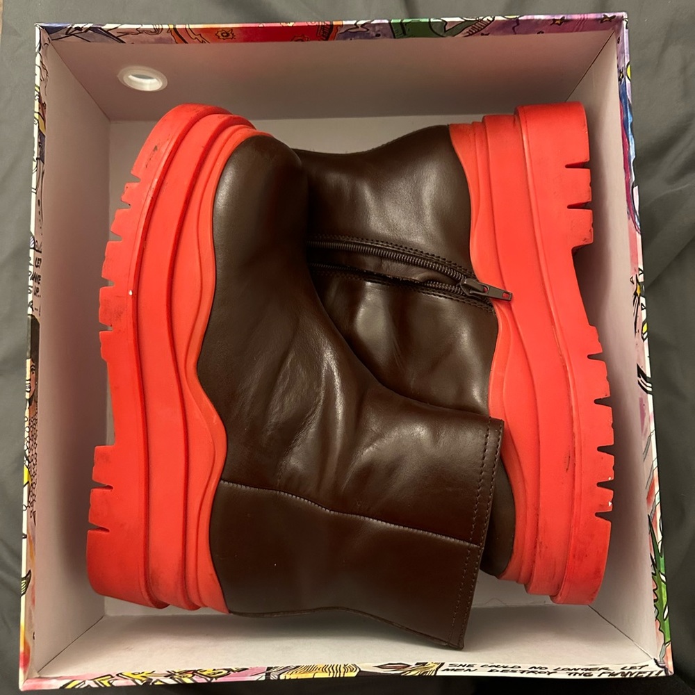 Jeffrey Campbel lug sole boots